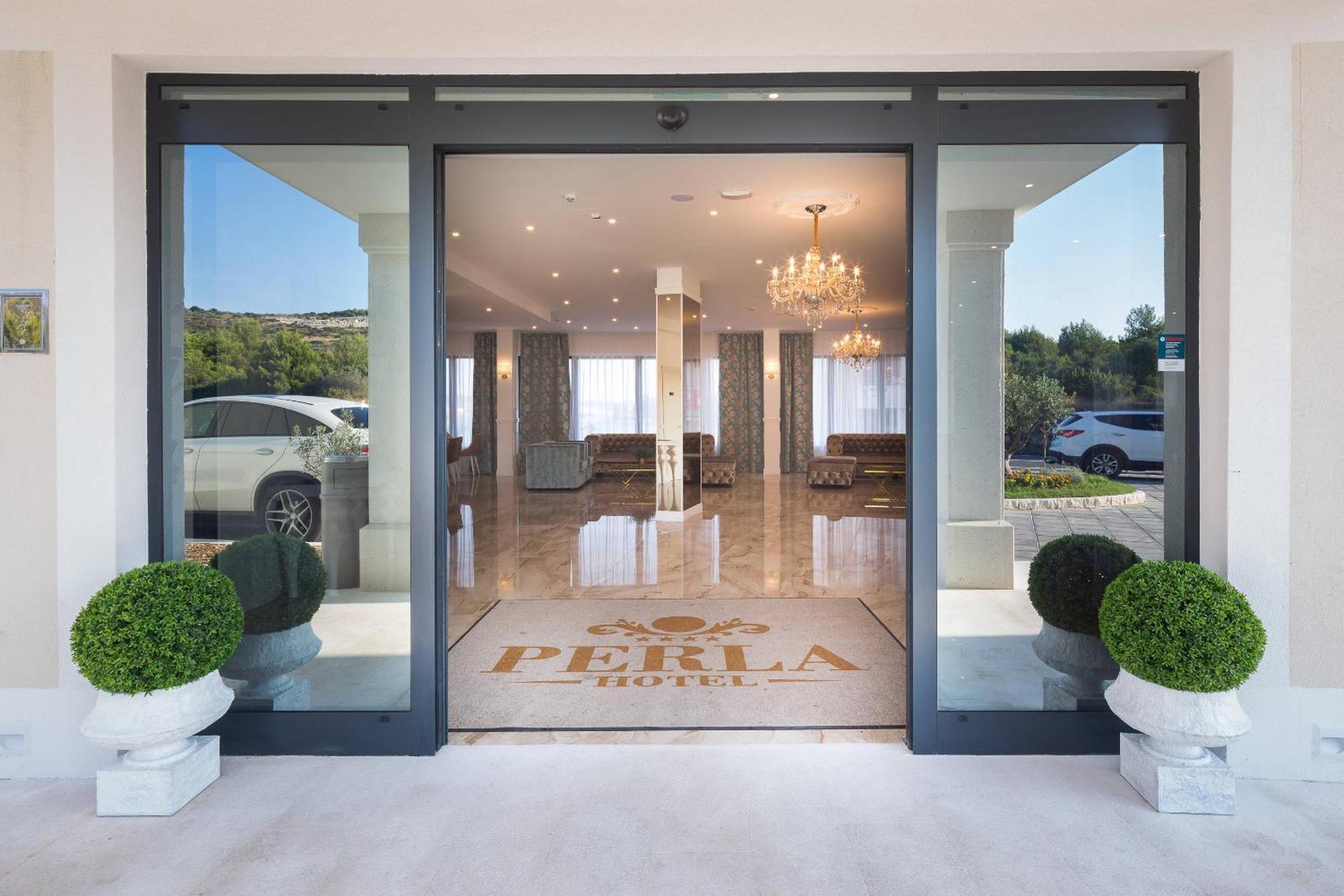 Hotel Perla 4*