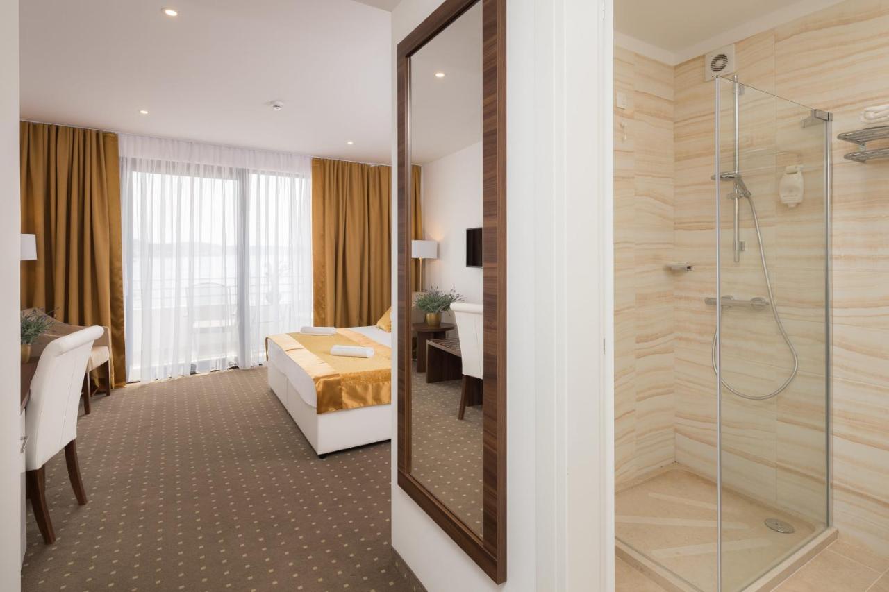 Perla Hotel Rogoznica (Sibenik-Knin)